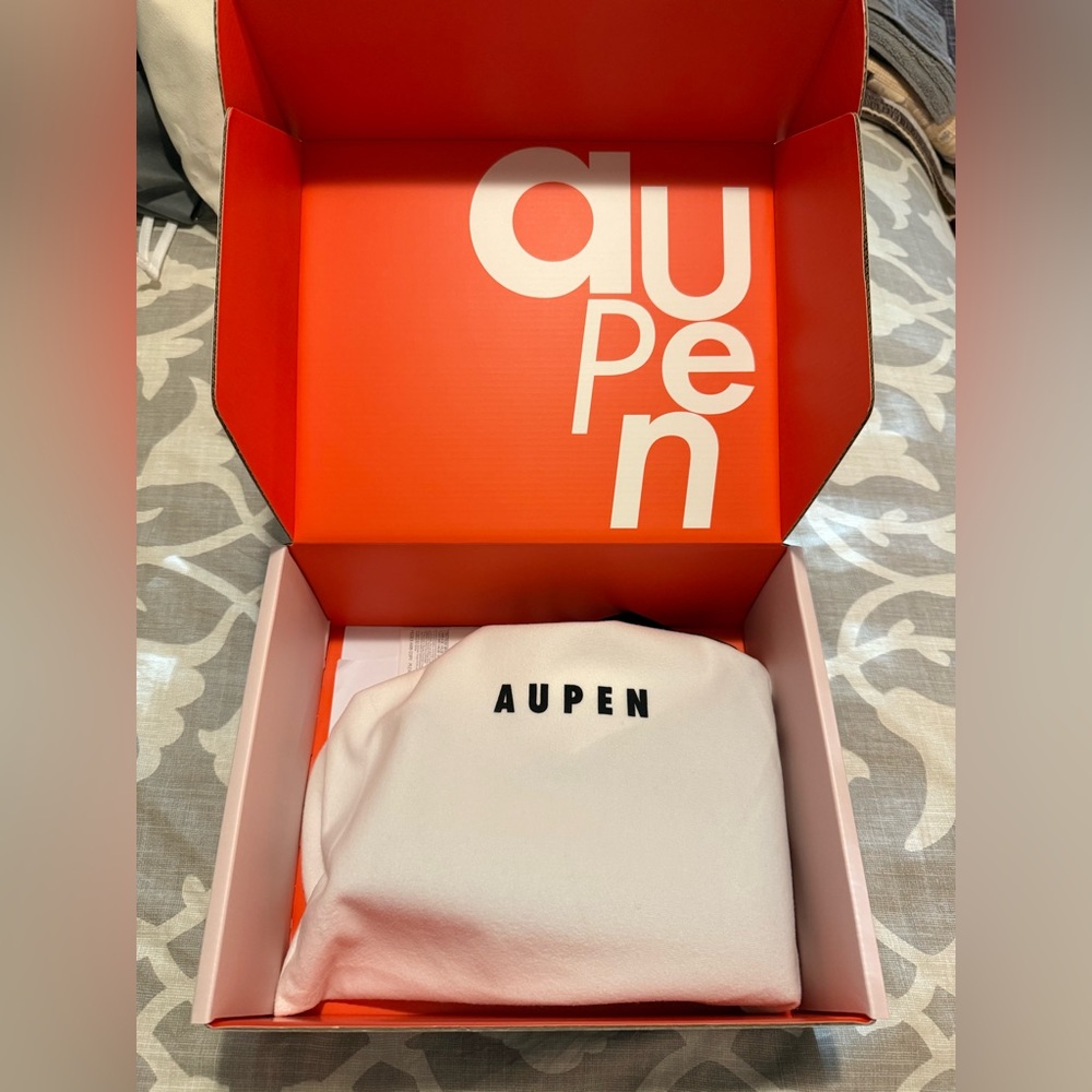 Authentic Aupen Nirvana Chain Bag in Noir / Black - NWT - Picture 11 of 13